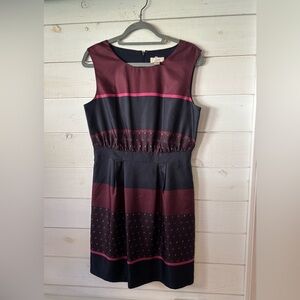 LOFT  Ann Taylor Women's Burgundy and Navy Dress in size 4. Great condition